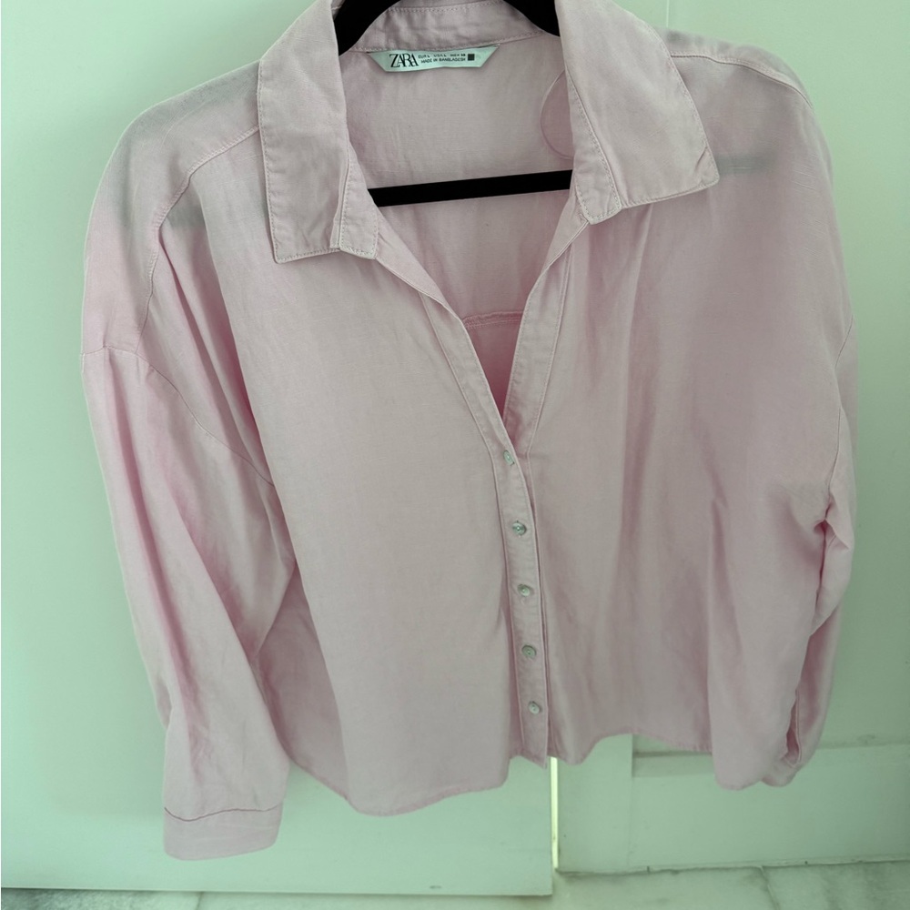 Zara Women's cropped Pink Button-Up Shirt